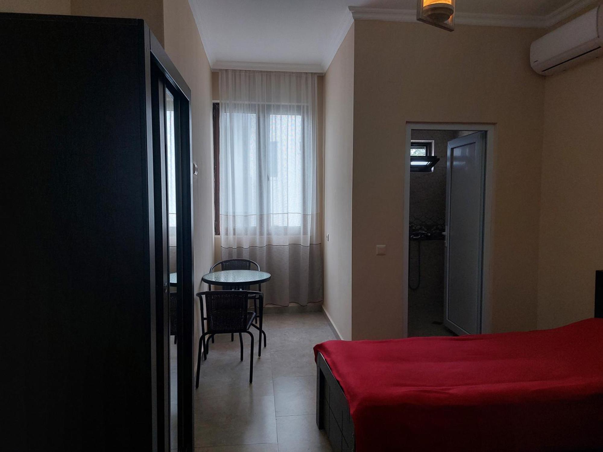 Hotel Sunny House Kobuleti Habitación foto